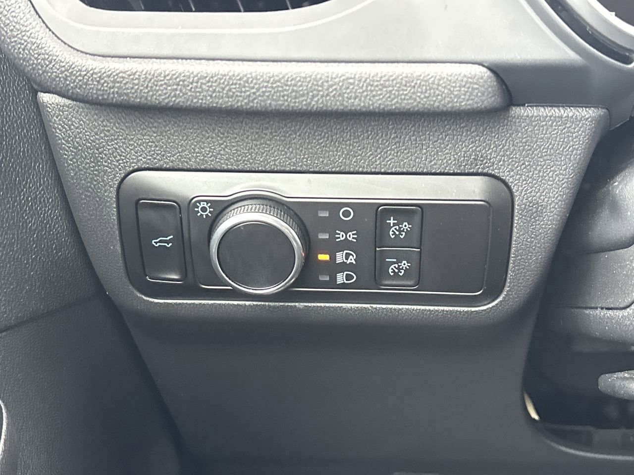 Certified 2025 Ford Escape ST-Line w/ Tech Pack #1 image 26