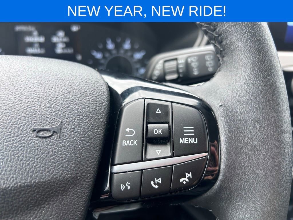 Certified 2022 Ford Escape SEL image 33