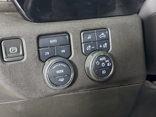 Used 2023 Chevrolet Silverado 1500 LTZ AWD/4WD image 12