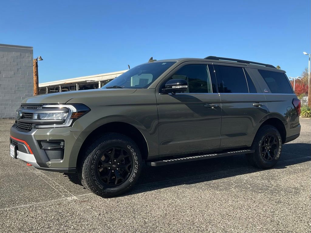 Certified 2024 Ford Expedition Timberline image 3