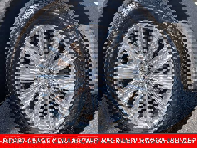 Certified 2023 Ford Explorer Limited image 9