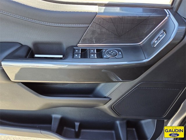 Certified 2022 Ford F150 XLT w/ Equipment Group 302A High image 18