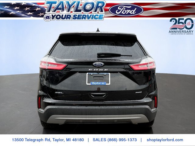 Certified 2024 Ford Edge SEL w/ Convenience Package AWD/4WD image 4