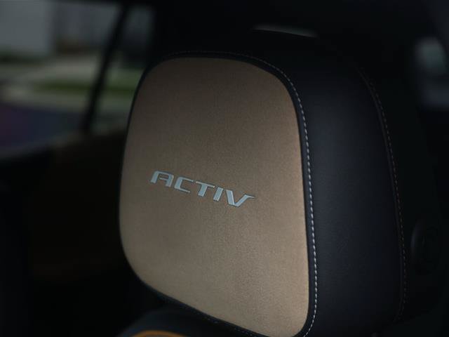 Used 2025 Chevrolet Equinox ACTIV FWD image 9