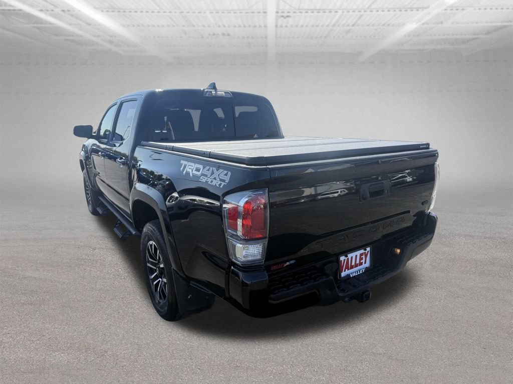 Used 2021 Toyota Tacoma TRD Sport AWD/4WD image 10