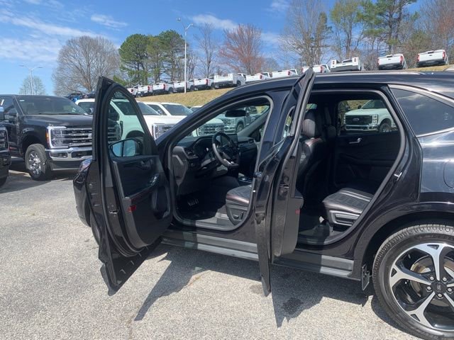 Certified 2023 Ford Escape ST-Line Elite w/ Premium Technology Package image 17