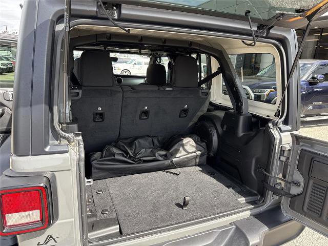 Used 2023 Jeep Wrangler Willys image 27