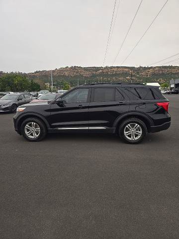 Certified 2023 Ford Explorer XLT w/ Equipment Group 202A AWD/4WD image 6