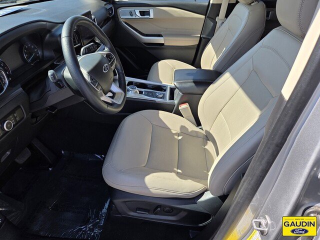 Certified 2023 Ford Explorer Limited AWD/4WD image 11