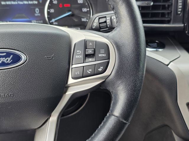 Certified 2022 Ford Explorer XLT w/ Equipment Group 202A image 25