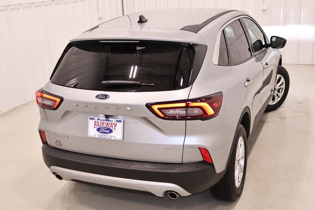 Certified 2023 Ford Escape Active AWD/4WD image 7