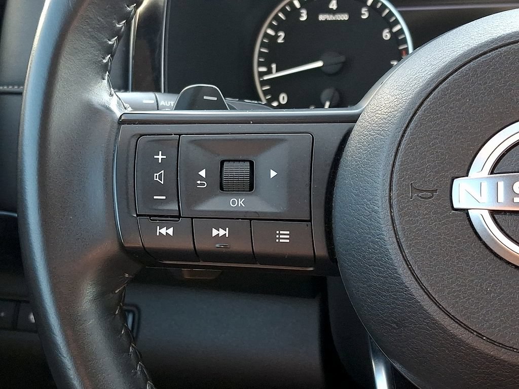 Used 2025 Nissan Pathfinder SV AWD/4WD image 20