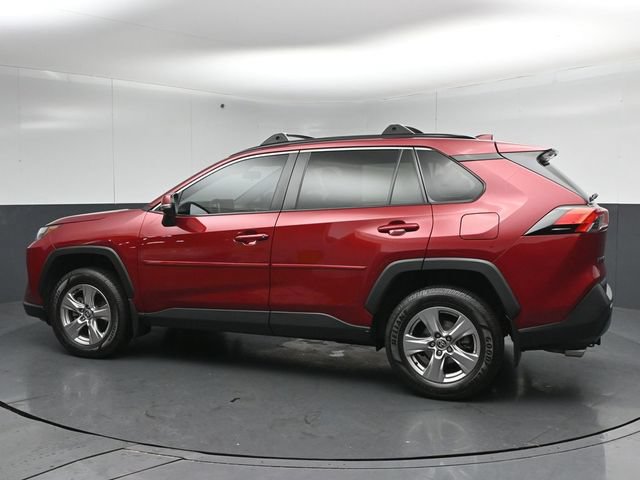 Used 2023 Toyota RAV4 XLE w/ Convenience Package AWD/4WD image 5