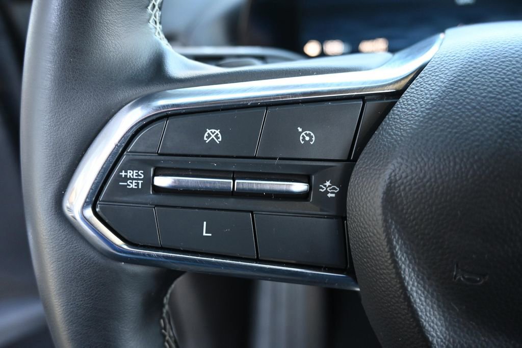 Used 2024 Chevrolet Traverse LS image 33