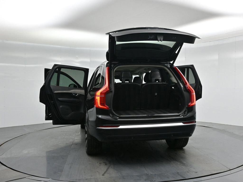 Used 2023 Volvo XC90 B6 Ultimate w/ Protection Package Premier image 54