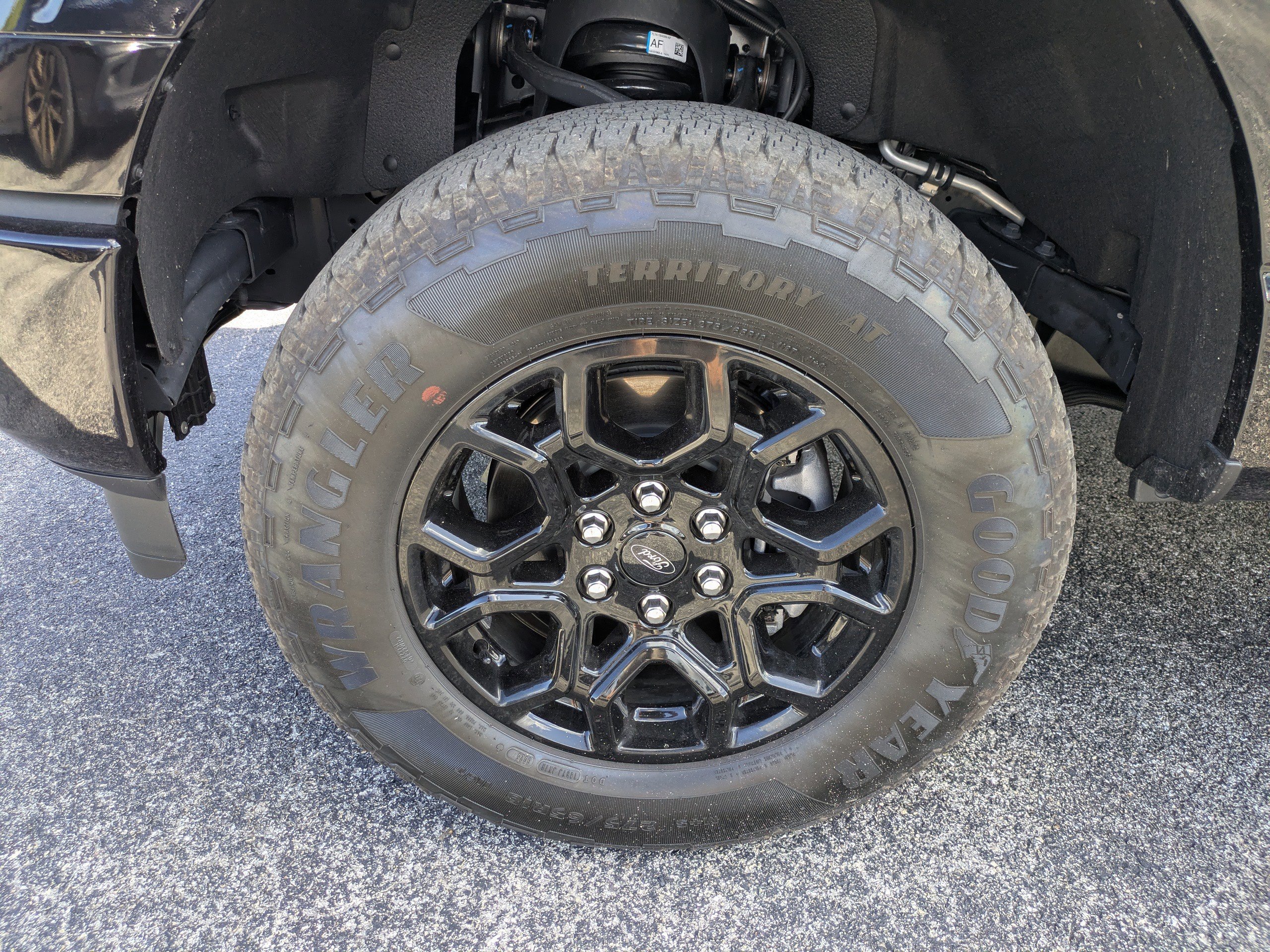 Certified 2025 Ford F150 XLT w/ Equipment Group 302A MID image 10