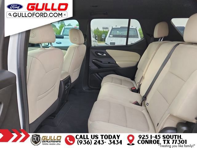 Used 2023 Chevrolet Traverse LS image 14