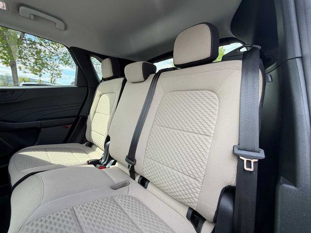 Certified 2022 Ford Escape SE AWD/4WD image 23