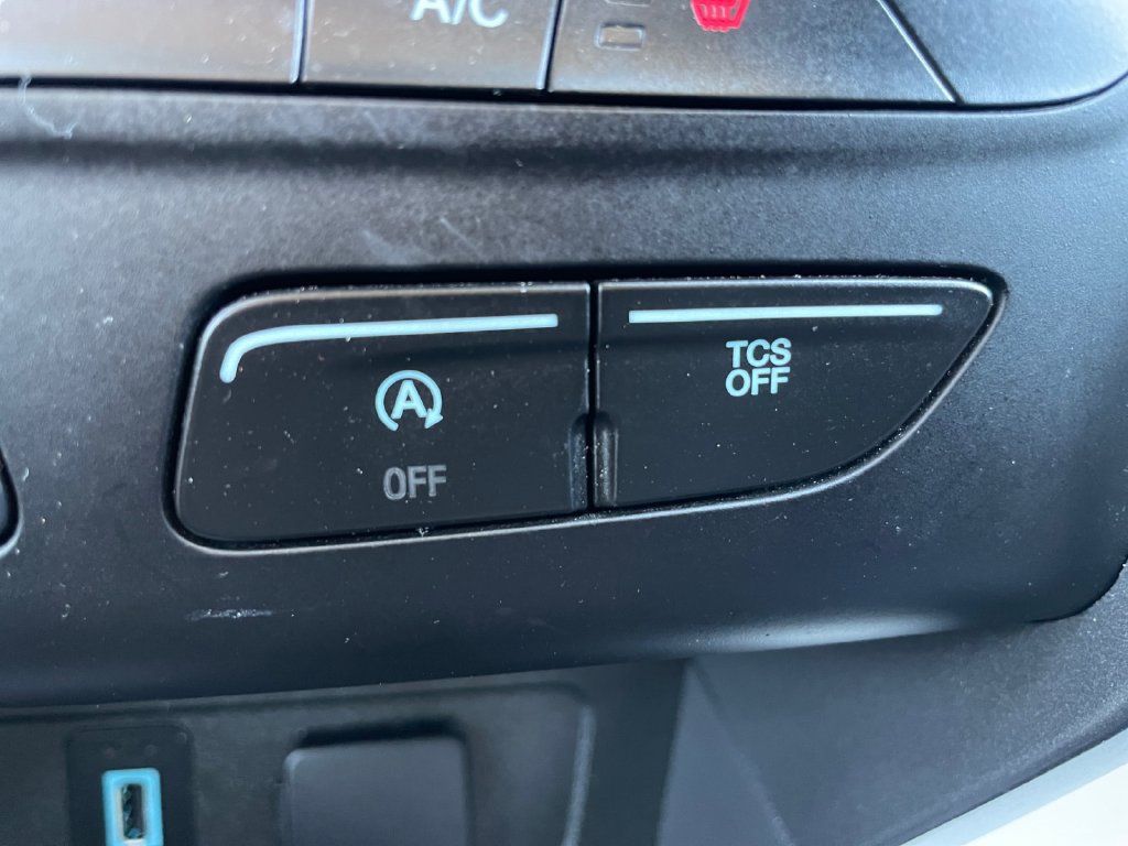 Certified 2019 Ford Escape SEL AWD/4WD image 37