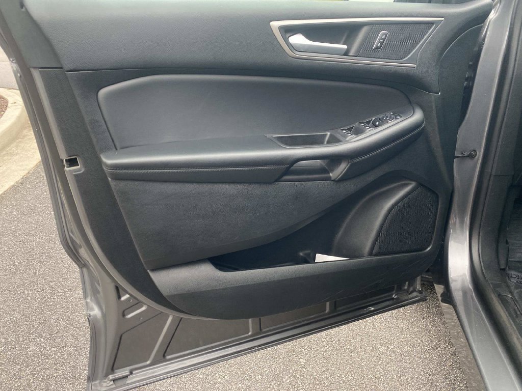 Certified 2024 Ford Edge SEL AWD/4WD image 18