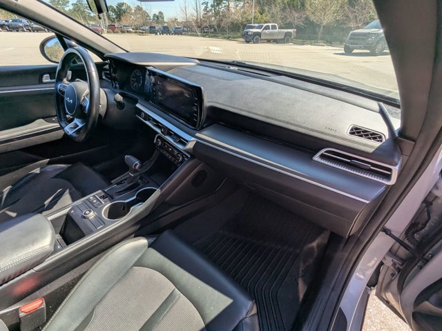 Used 2022 Kia K5 GT-Line image 40