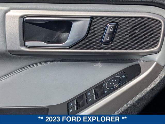 Certified 2023 Ford Explorer XLT w/ Equipment Group 202A AWD/4WD image 11