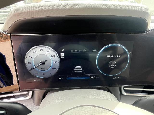 Used 2024 Hyundai Elantra SEL image 8