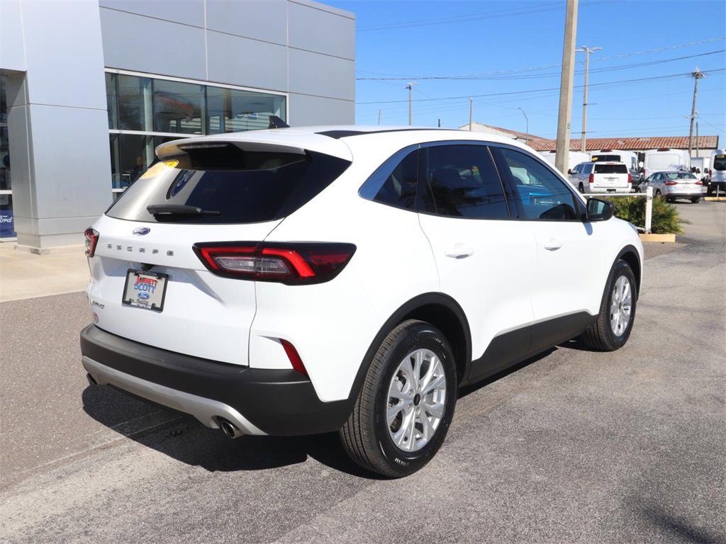 Certified 2024 Ford Escape Active image 5