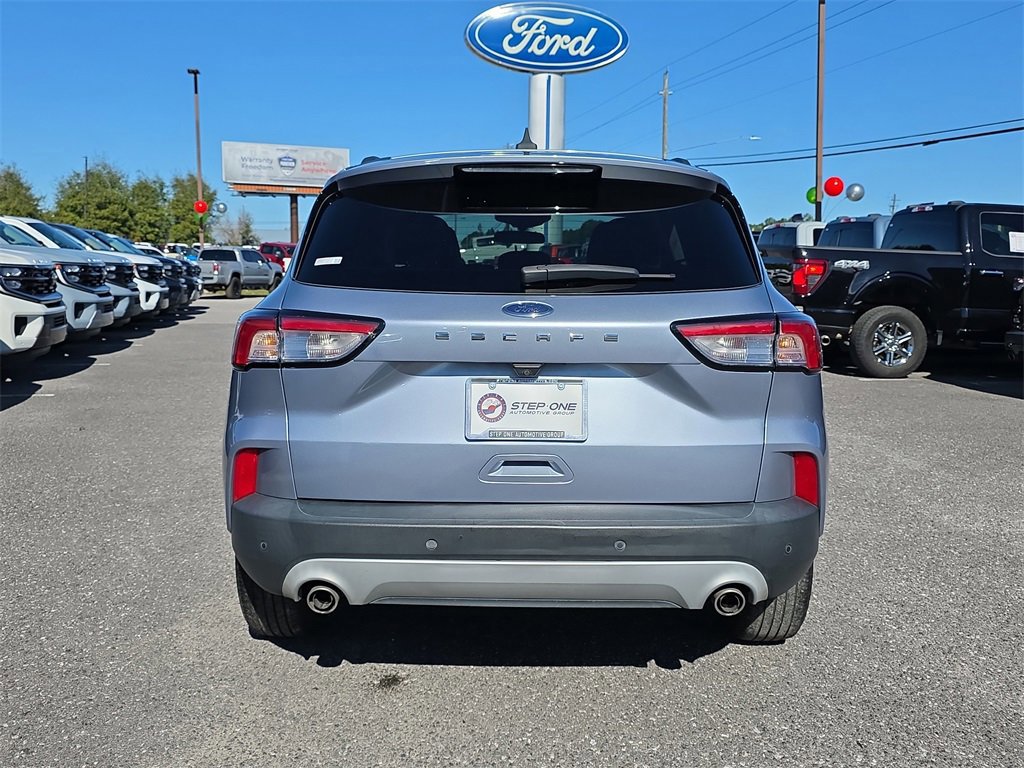 Certified 2022 Ford Escape SEL image 4