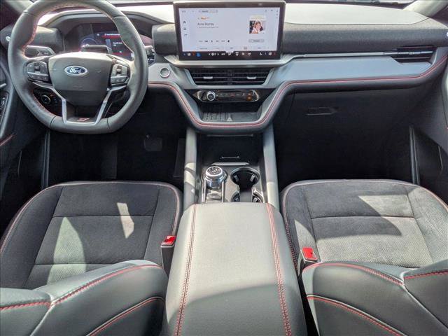 Certified 2025 Ford Explorer ST RWD image 17