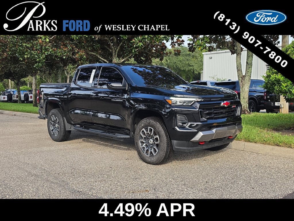 Used 2023 Chevrolet Colorado Z71 w/ Z71 Convenience Package 2