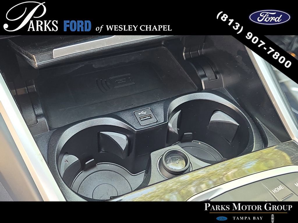 Used 2024 BMW 330i xDrive Sedan w/ M Sport Package AWD/4WD image 25