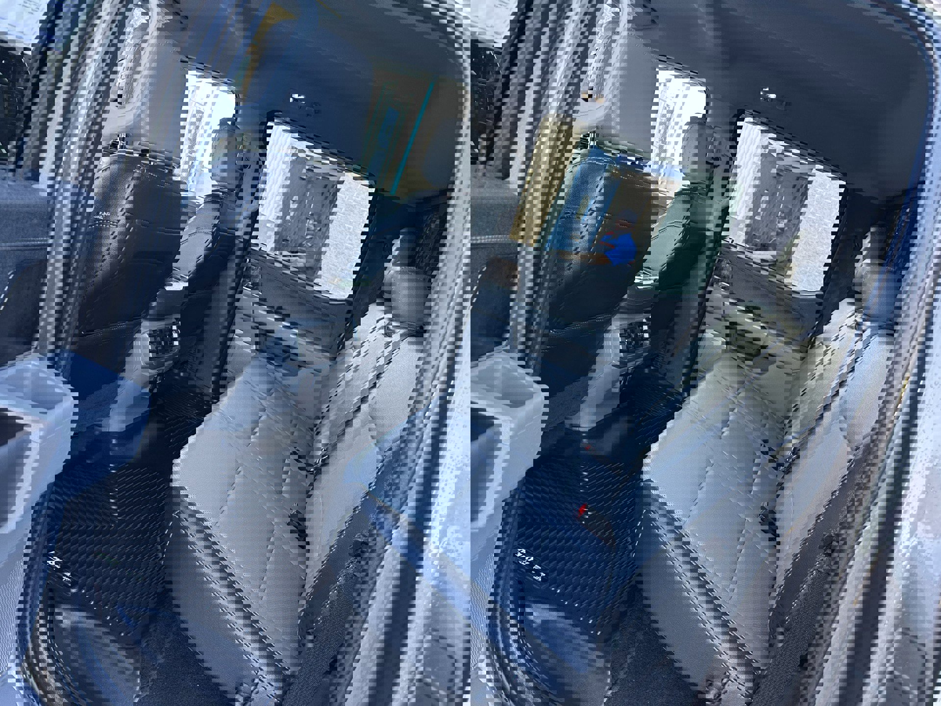 Certified 2023 Ford F150 Lariat image 10