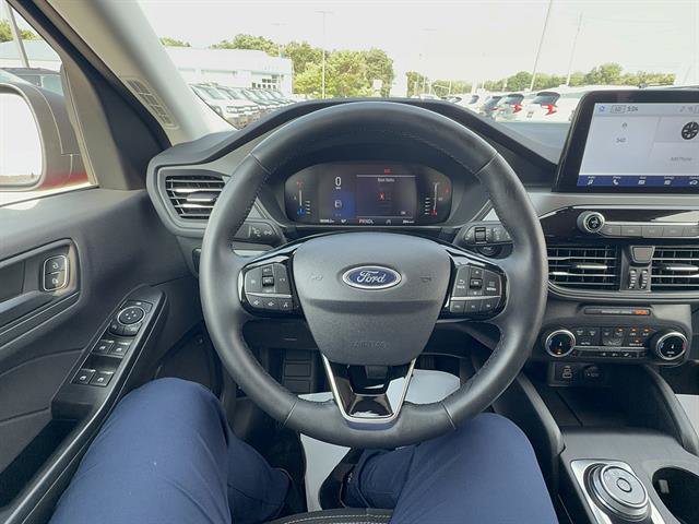 Certified 2024 Ford Escape Active AWD/4WD image 15