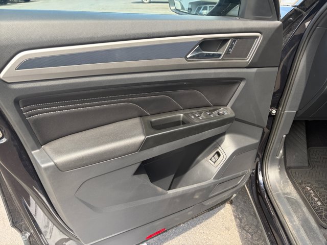 Used 2020 Volkswagen Atlas Cross Sport SEL AWD/4WD image 13