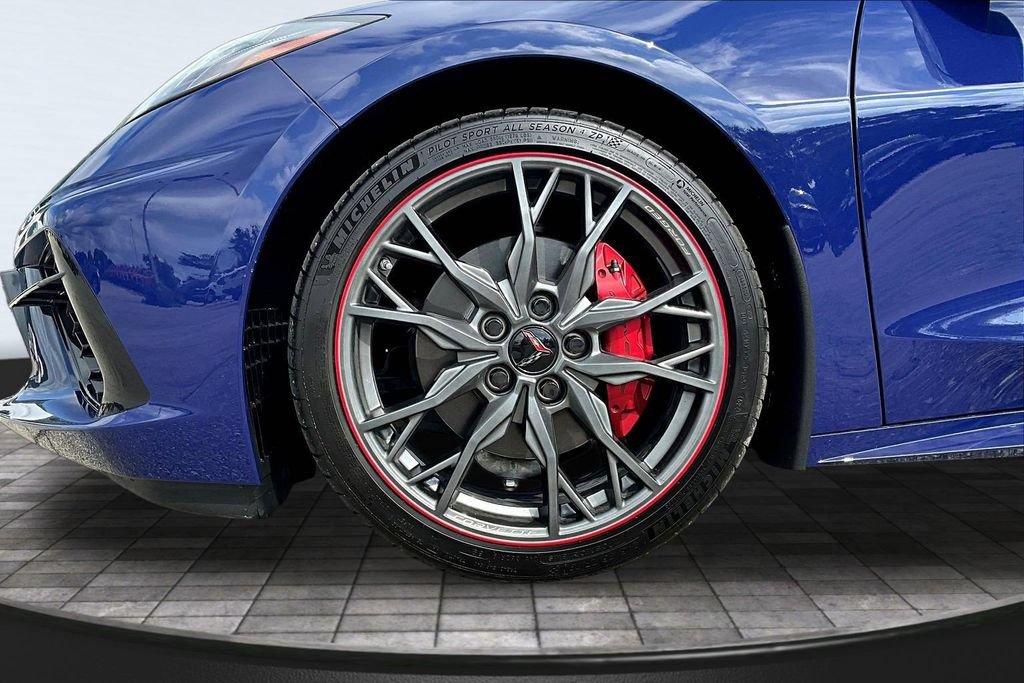 Used 2025 Chevrolet Corvette Stingray Preferred Cpe w/ Battery Protection Package RWD image 23