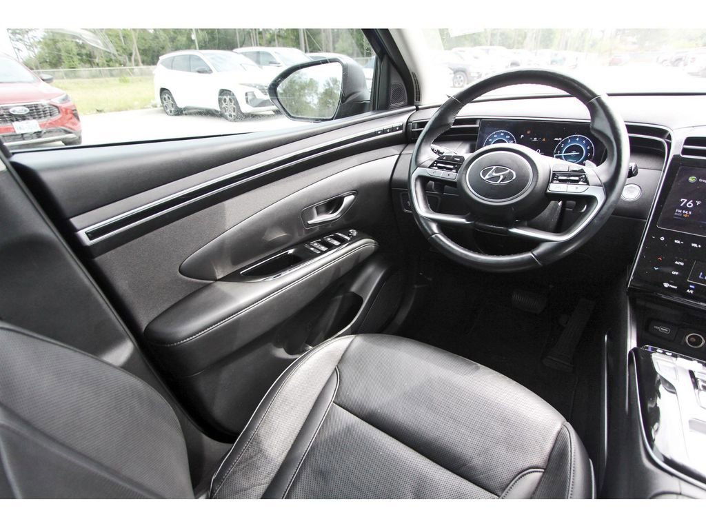 Used 2022 Hyundai Tucson Limited image 11