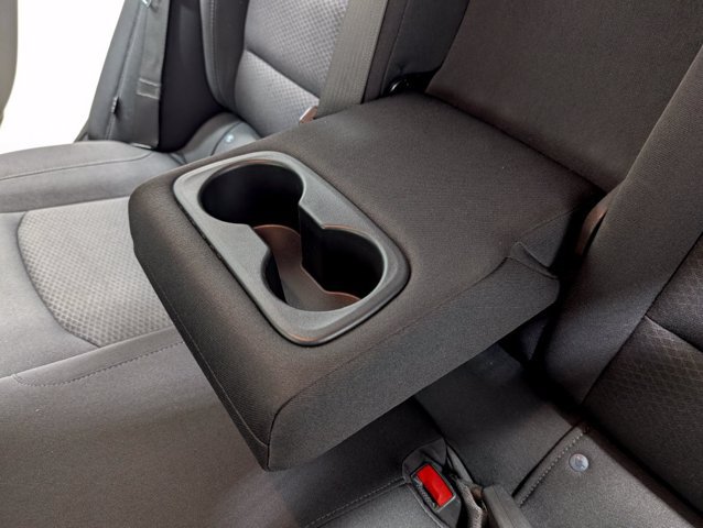Used 2025 Chevrolet Malibu LT FWD image 14