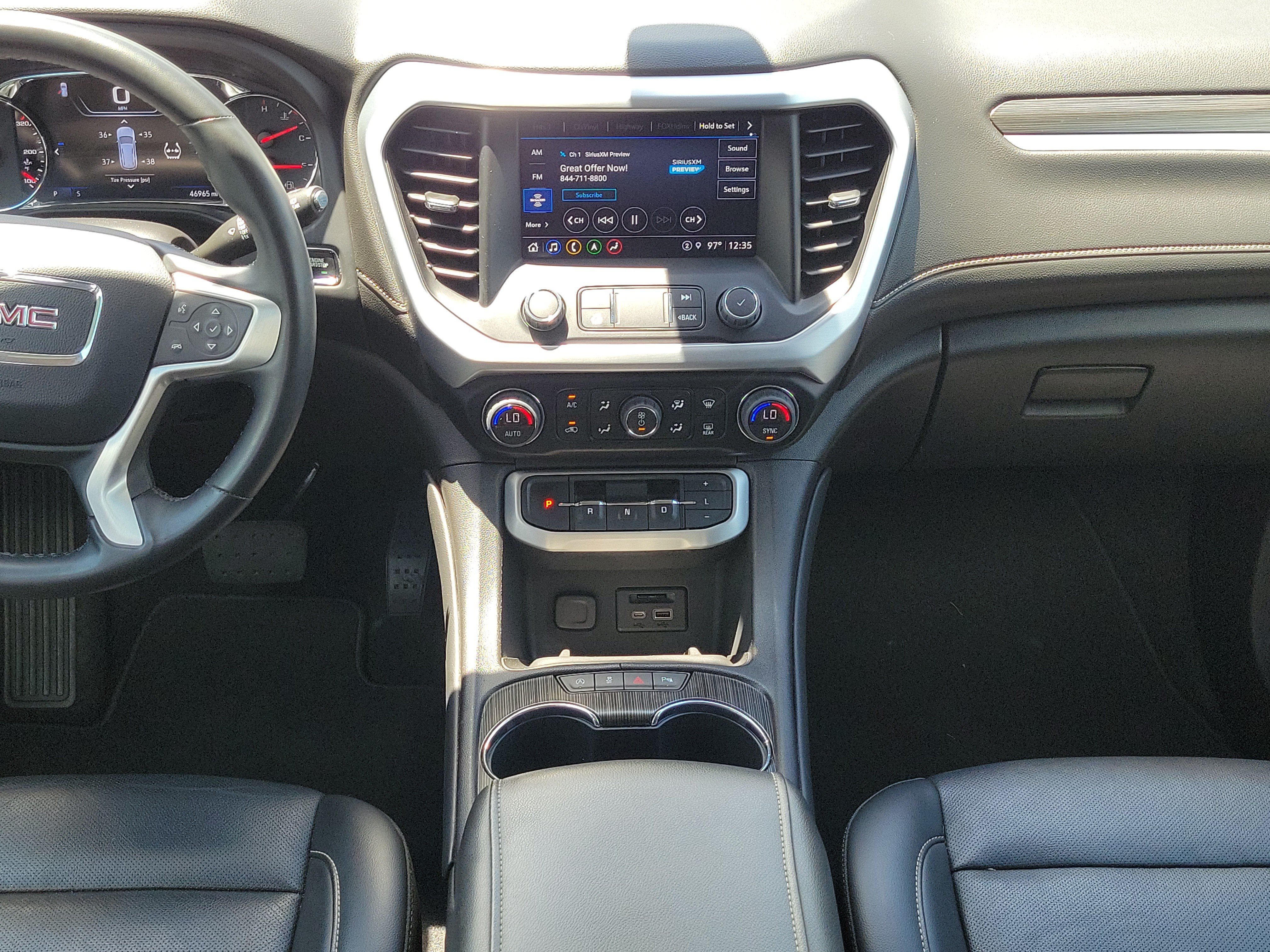 Used 2023 GMC Acadia SLT w/ Elevation Edition FWD image 15