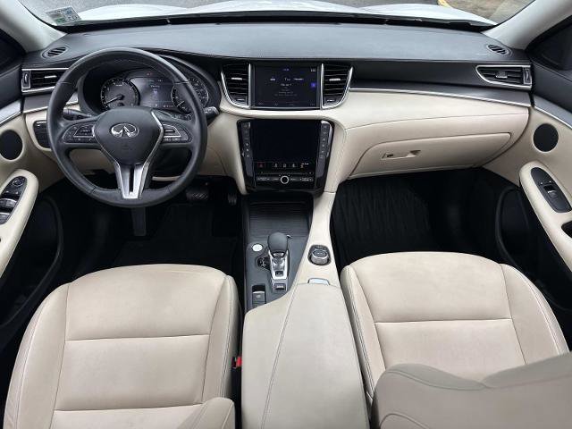 Used 2019 INFINITI QX50 Pure image 17