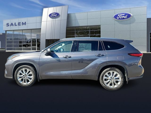 Used 2021 Toyota Highlander Limited AWD/4WD image 5