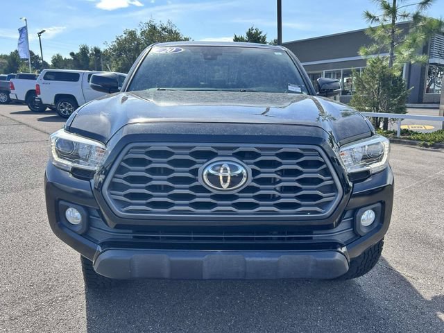 Used 2020 Toyota Tacoma TRD Off-Road AWD/4WD image 9