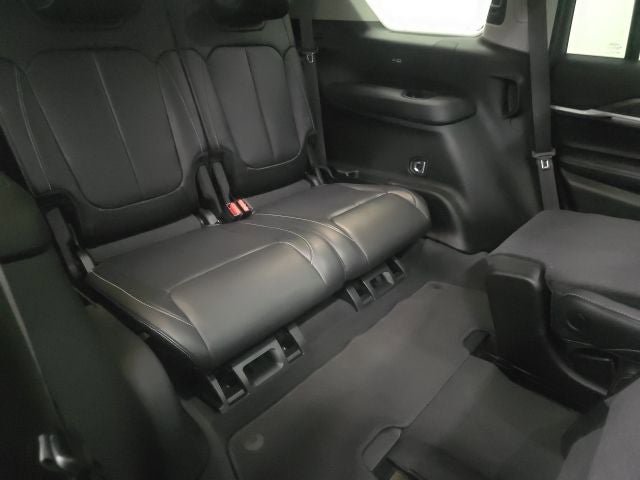 Used 2022 Jeep Grand Cherokee L Limited AWD/4WD image 8