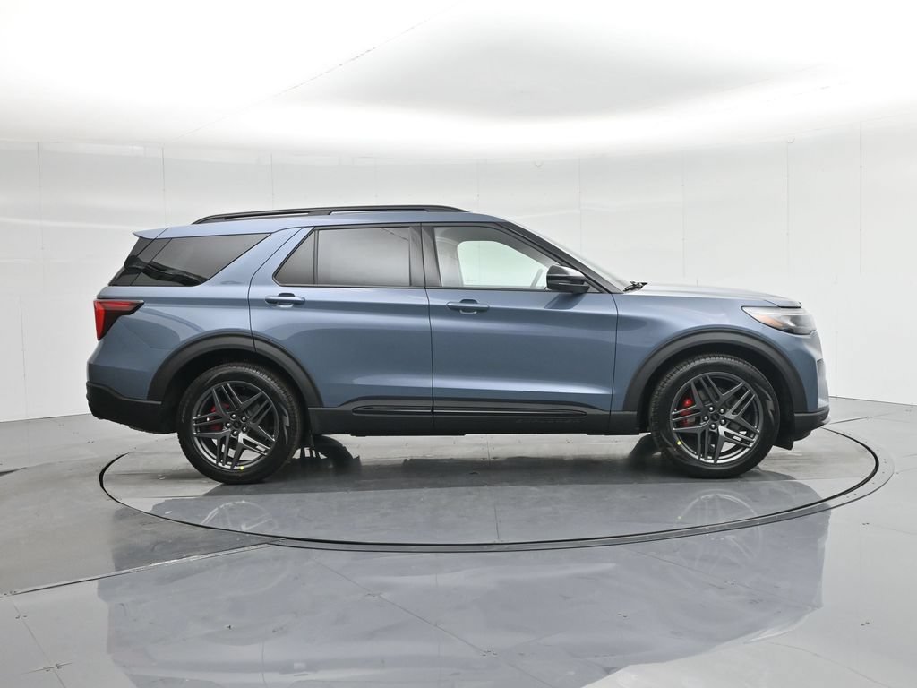 Certified 2025 Ford Explorer ST w/ Sun And Sound Package AWD/4WD image 31