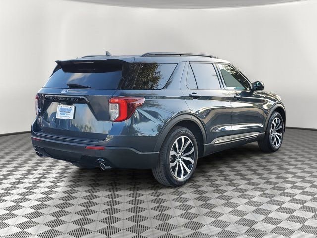 Certified 2022 Ford Explorer ST-Line image 4