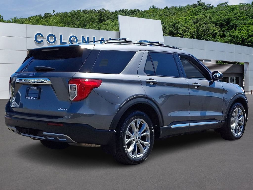 Certified 2023 Ford Explorer XLT w/ Equipment Group 202A AWD/4WD image 4