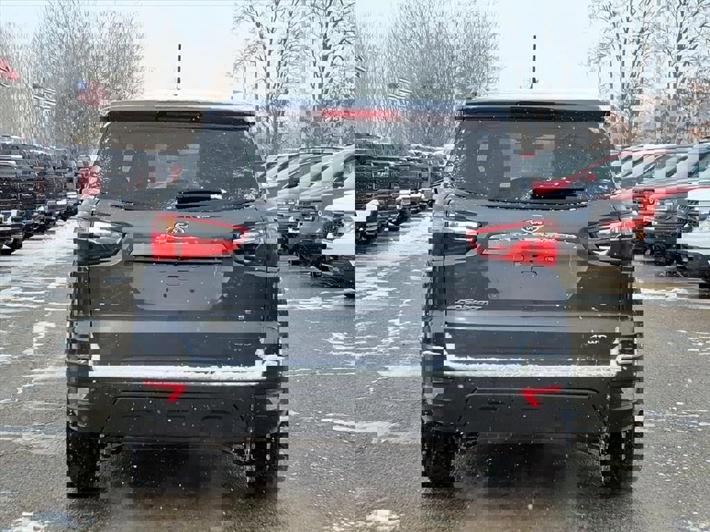 Certified 2022 Ford EcoSport SE w/ SE Convenience Package image 4