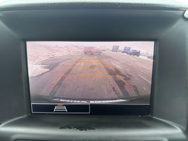 Used 2024 GMC Terrain SLE image 27