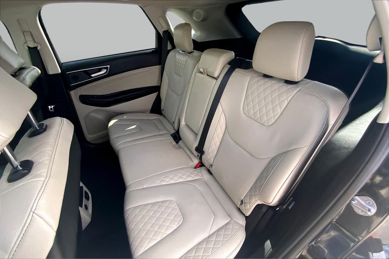 Certified 2024 Ford Edge Titanium w/ Titanium Elite Package AWD/4WD image 21
