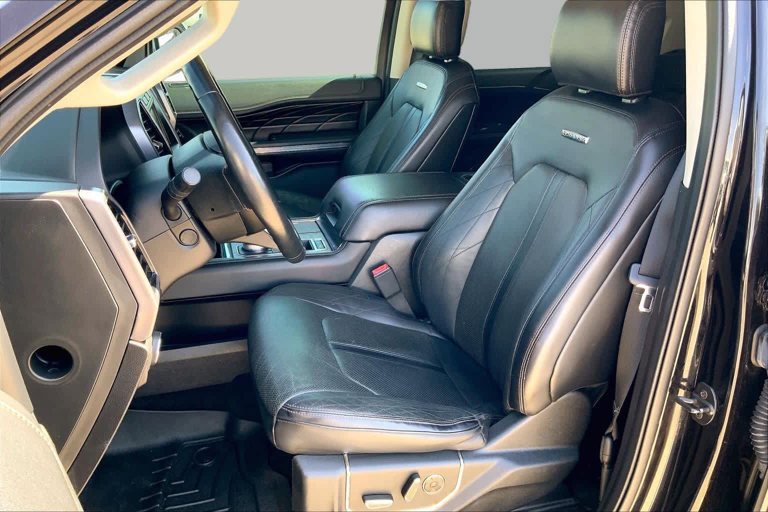 Certified 2019 Ford Expedition Platinum RWD image 14